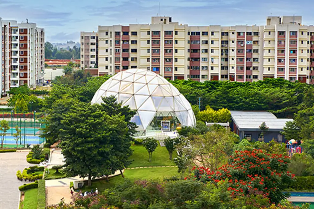 Ozone Urbana (integrated township: Urbana Avenue, Aqua, Prime, Platina, Belvedere, Pavilion, Alcove, Aura; Southend villa plots), a picture from Ozone Group’s website